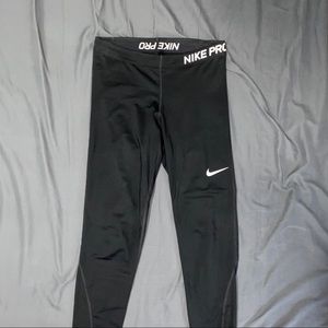 NIKE black leggings